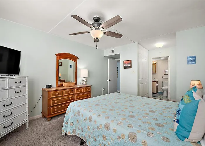 Quay-side Ocean View From 2 Bedroom With Indoor & Outdoor Pools! Appartement